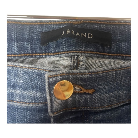 J Brand Capri‎ Mid Rise Cropped Jean - Picture 7 of 7